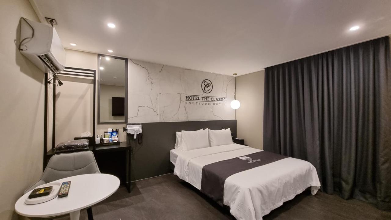 أولسان Hotel The Classic الغرفة الصورة